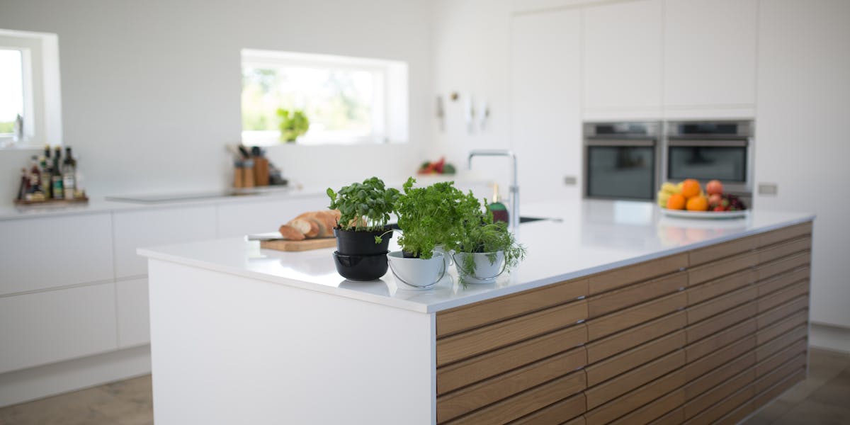organizar utensílios de cozinha